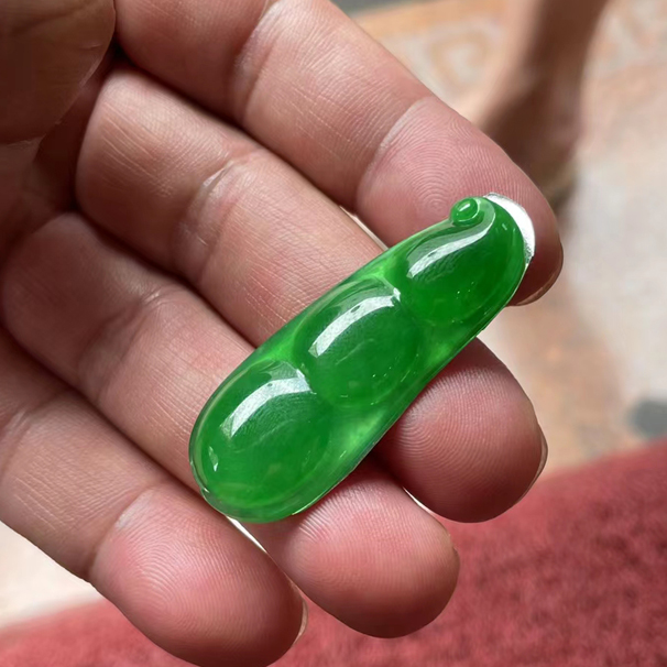 高品質(zhì)滿綠豆子  這種真的且買且珍惜，現(xiàn)在這種料子太少了
