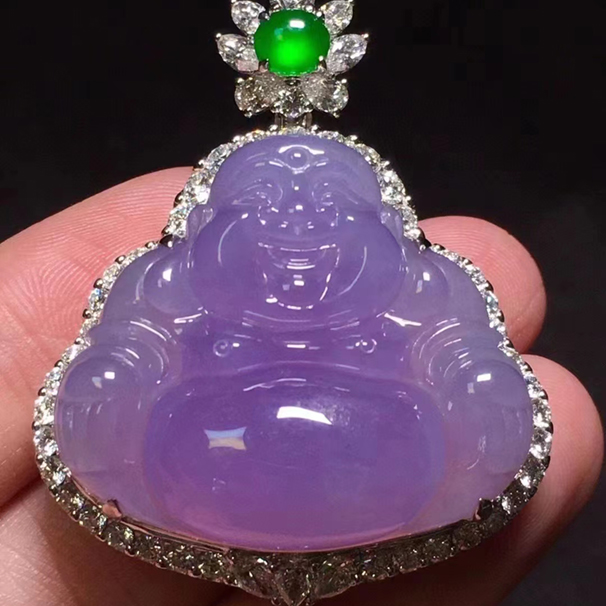 帝王紫翡翠佛公吊墜 顏色很喜人，見光不死 裸石：26*29*8mm 小六價