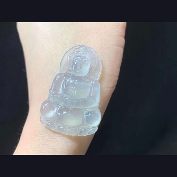 翡翠高冰觀音  品質(zhì)完美，水潤起光 10800