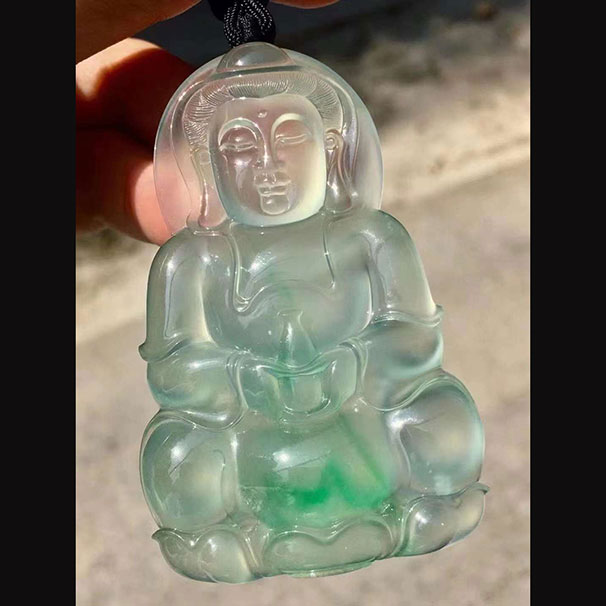 收藏級  老坑種帶翠觀音  現(xiàn)極少有的厚度   高品質(zhì)  喜詢