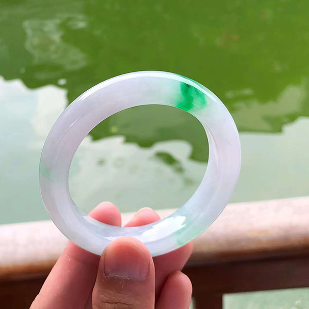 冰糯陽綠正圈翡翠手鐲