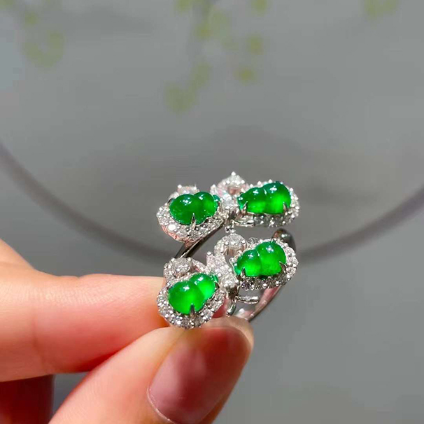 高冰種陽綠翡翠葫蘆戒指