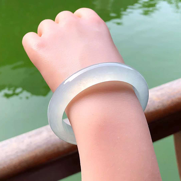 起光高冰種正圈翡翠手鐲